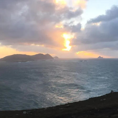 Ard Na Carraige, Ventry Feriehus *