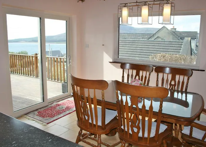 Ard Na Carraige, Ventry 펜션 딩글