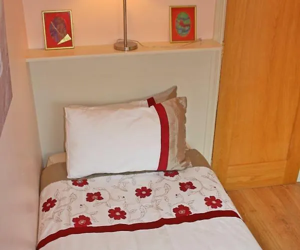 Ard Na Carraige, Ventry 펜션 딩글